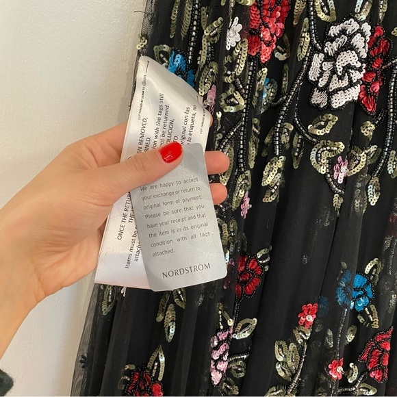 Mac Duggal | 5400 Embellished Floral Sequin Gown Black Mutli Size 4 NEW - Picture 5 of 9